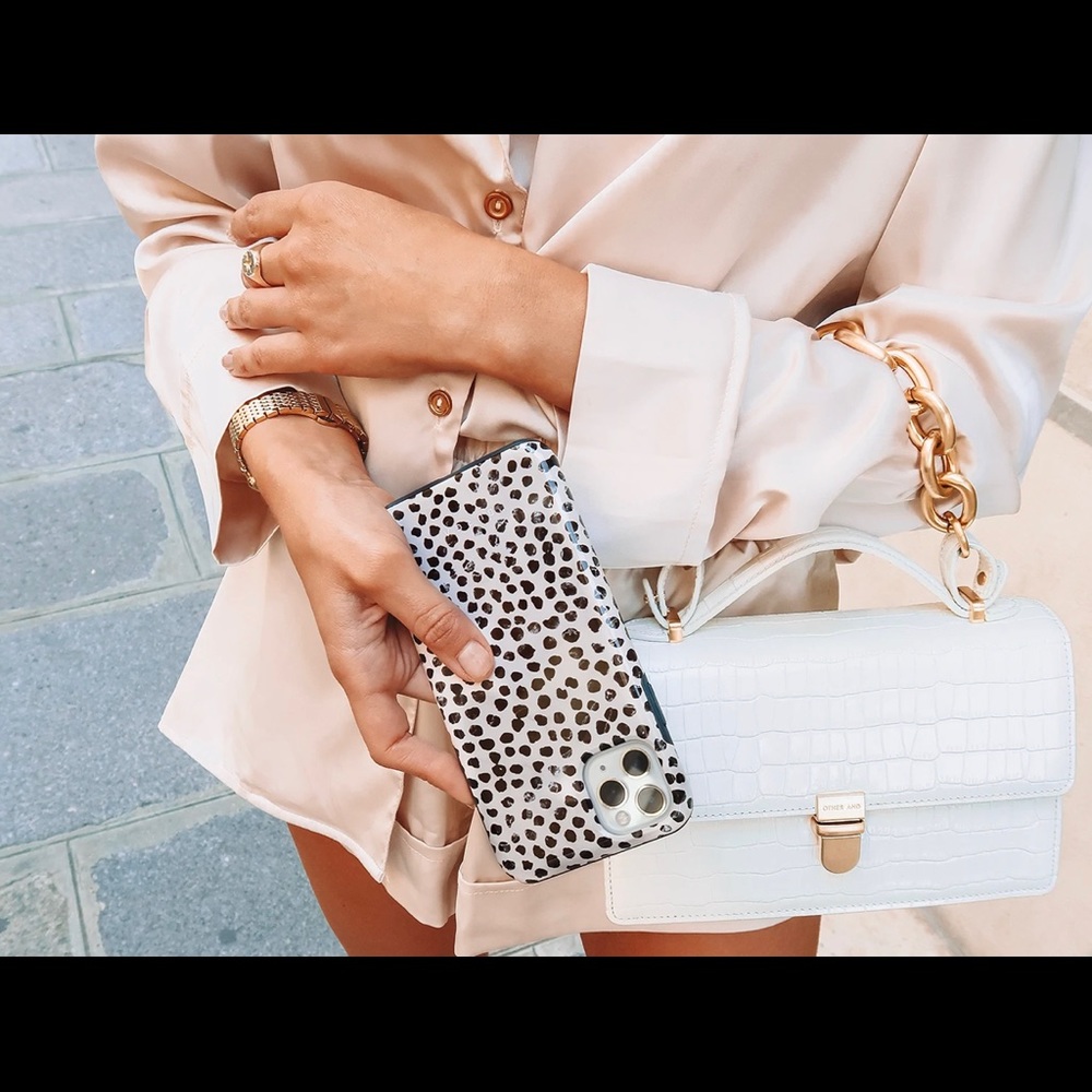 BURGA iPhone 8 Case